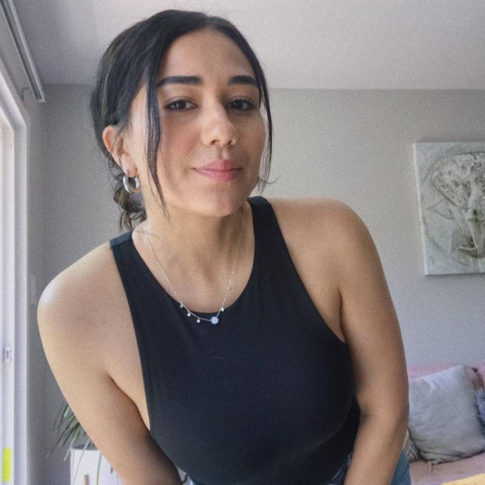 Meet your Posher, Alejandra